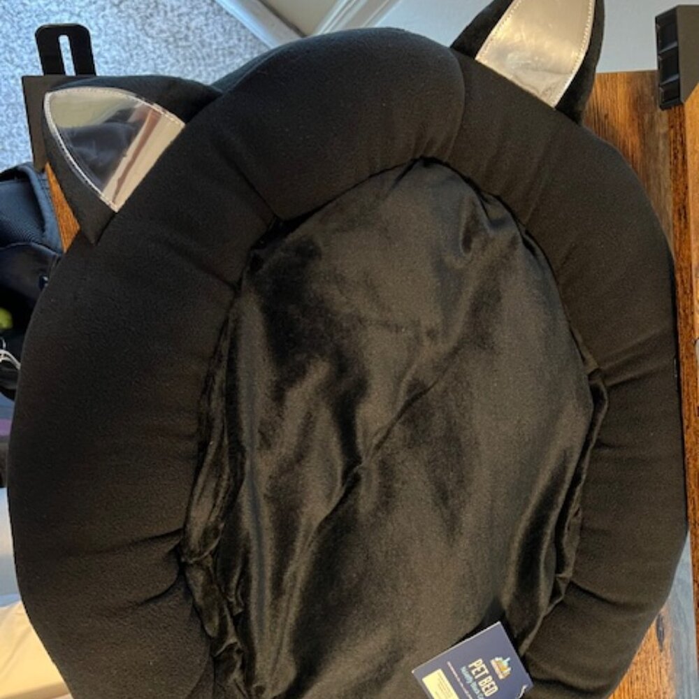 Silver Cat Ear Pet Bed
